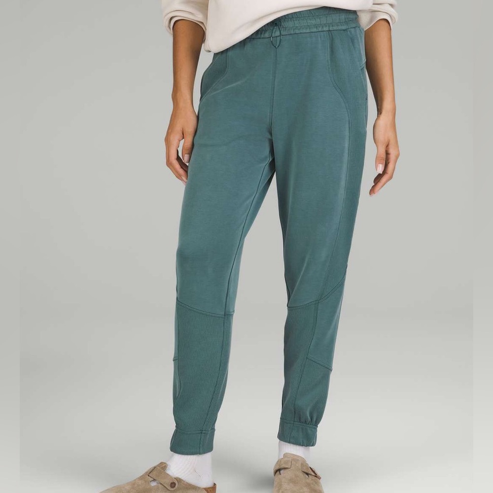 Lululemon Brushed Softstreme High Rise Jogger - Green Jasper